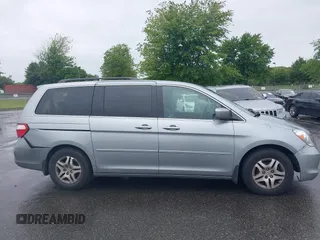2006 Honda Odyssey EX-L с VIN 5FNRL38606B049685, выставлен на аукционе IAAI как лот 42322080 с пробегом 242 078 миль миль и . История ставок и продаж доступна на DreamBid. Изображение 13.