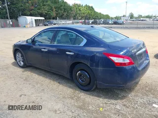 2011 Nissan Maxima SV z VIN 1N4AA5AP0BC813310, wystawiony jako IAAI lot #42365623 z przebiegiem 194 943 mil mil oraz . Historia ofert i sprzedaży dostępna na DreamBid. Obrazek 3.