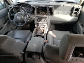 2006 Jeep Commander with VIN 1J8HH48N66C144459, listed as a Copart auction lot 79509034 with 117,657 mi miles and Clean Title. Bid and sale history available at carsss.com. Image 8.