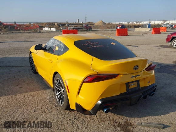 2022 Toyota Supra 2.0 with VIN WZ1DB2C01NW049250, listed as a IAAI auction lot 41731725 with Not provided miles and . Bid and sale history available at DreamBid. Image 3.