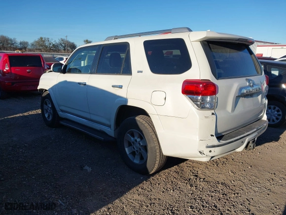 2011 Toyota 4Runner SR5 with VIN JTEZU5JR4B5019223, listed as a IAAI auction lot 41251726 with 157,173 mi miles. Bid and sale history available at carsss.com. Image 3.