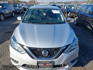 2018 Nissan Sentra SV with VIN 3N1AB7AP6JL636626, listed as a IAAI auction lot 41213266 with 46,210 mi miles. Bid and sale history available at carsss.com. Image 12.