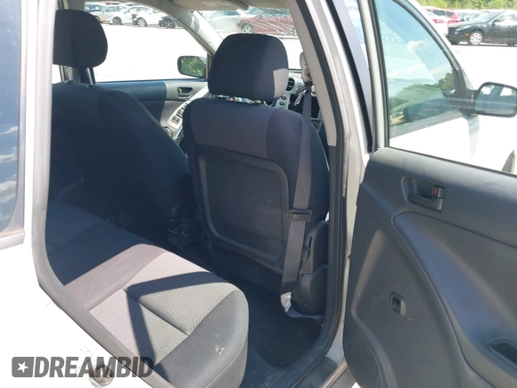 2004 Pontiac Vibe z VIN 5Y2SM64854Z433556, wystawiony jako IAAI lot #42746332 z przebiegiem 161 499 mil mil oraz . Historia ofert i sprzedaży dostępna na DreamBid. Obrazek 8.
