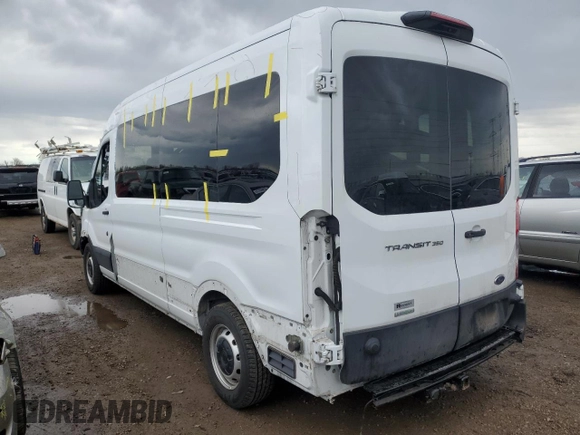 2020 Ford Transit Passenger XL z VIN 1FBAX2CG4LKB43132, wystawiony jako Copart lot #52977485 z przebiegiem 70 900 mil mil oraz Szkoda całkowita • Salvage title. Historia ofert i sprzedaży dostępna na DreamBid. Obrazek 2.