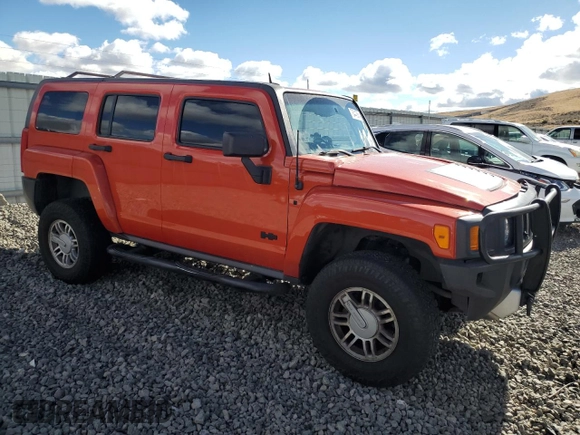 2008 Hummer H3 SUV with VIN 5GTEN13E888113513, listed as a Copart auction lot 76440684 with Not Provided miles and Salvage Title. Bid and sale history available at carsss.com. Image 4.