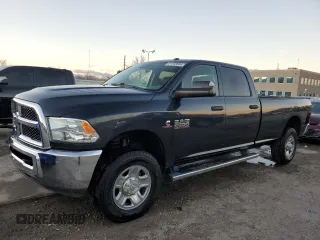 2017 Ram 2500 Tradesman z VIN 3C6UR5HL6HG655720, wystawiony jako Copart lot #81368864 z przebiegiem 135 297 mil mil oraz Szkoda całkowita • Salvage title. Historia ofert i sprzedaży dostępna na DreamBid. Obrazek 1.