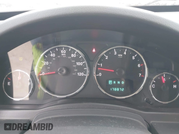 2010 Jeep Liberty Sport with VIN 1J4PN2GK7AW176037, listed as a IAAI auction lot 42125070 with 178,872 mi miles. Bid and sale history available at carsss.com. Image 7.