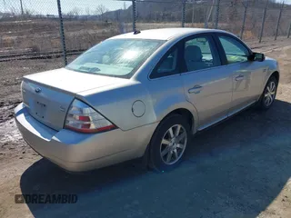 2008 Ford Taurus SEL with VIN 1FAHP27W48G103208, listed as a IAAI auction lot 41675026 with 154,608 mi miles. Bid and sale history available at carsss.com. Image 4.