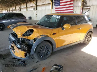 2014 MINI Hardtop with VIN WMWXM5C5XET935035, listed as a Copart auction lot 52775775 with 112,247 mi miles and Salvage title. Bid and sale history available at DreamBid. Image 1.