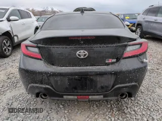 2023 Toyota GR86 with VIN JF1ZNBC10P8757572, listed as a Copart auction lot 43291525 with 12,898 mi miles and Salvage Title. Bid and sale history available at carsss.com. Image 6.