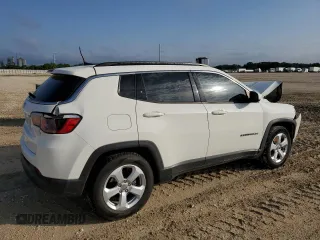 2019 Jeep Compass Latitude with VIN 3C4NJCBB7KT762945, listed as a Copart auction lot 55917165 with 100,854 mi miles and Salvage title. Bid and sale history available at DreamBid. Image 3.