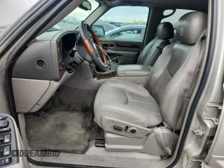 2004 Cadillac Escalade z VIN 1GYEC63T64R285823, wystawiony jako Copart lot #59167915 z przebiegiem 289 955 mil mil oraz Szkoda całkowita • Salvage title. Historia ofert i sprzedaży dostępna na DreamBid. Obrazek 7.