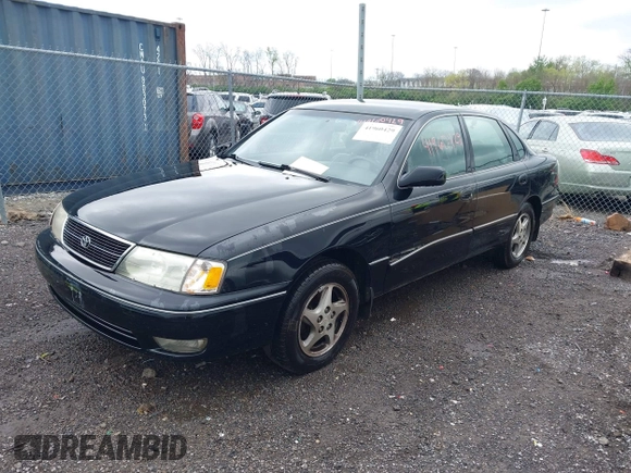 1998 Toyota Avalon XL with VIN 4T1BF18B3WU249425, listed as a IAAI auction lot 41960429 with Not Provided miles and . Bid and sale history available at DreamBid. Image 2.