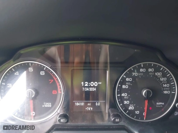 2016 Audi Q5 Premium with VIN WA1C2BFP9GA086706, listed as a IAAI auction lot 39970826 with 164,191 mi miles. Bid and sale history available at carsss.com. Image 7.