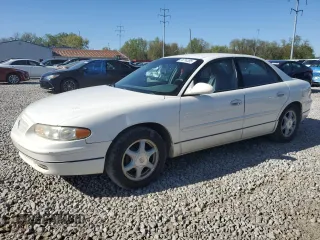2004 Buick Regal LS z VIN 2G4WB52K841184710, wystawiony jako Copart lot #54714385 z przebiegiem Nie podano mil oraz Szkoda całkowita • Salvage title. Historia ofert i sprzedaży dostępna na DreamBid. Obrazek 1.