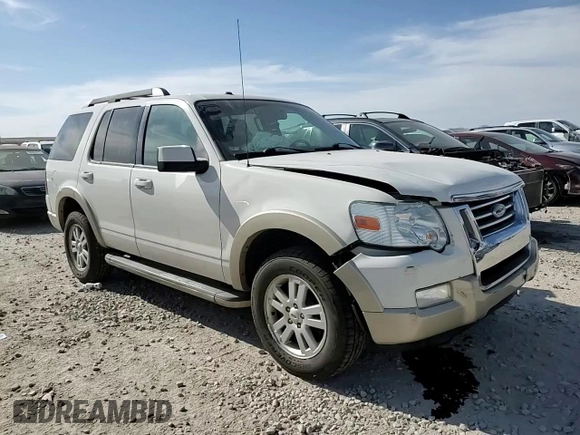 2010 Ford Explorer Eddie Bauer z VIN 1FMEU7E87AUB12835, wystawiony jako Copart lot #53271045 z przebiegiem 154 046 mil mil oraz Szkoda całkowita • Salvage title. Historia ofert i sprzedaży dostępna na DreamBid. Obrazek 11.