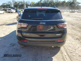 2018 Jeep Compass Latitude with VIN 3C4NJDBB4JT436606, listed as a Copart auction lot 45516035 with 33,325 mi miles and Salvage Title. Bid and sale history available at DreamBid. Image 6.