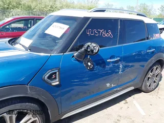 2022 MINI Countryman Cooper S z VIN WMZ53BR07N3N34260, wystawiony jako IAAI lot #42137868 z przebiegiem Nie podano mil oraz . Historia ofert i sprzedaży dostępna na DreamBid. Obrazek 13.