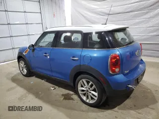 2011 MINI Countryman with VIN WMWZB3C54BWH94690, listed as a Copart auction lot 58988065 with 100,168 mi miles and Clean title. Bid and sale history available at DreamBid. Image 2.