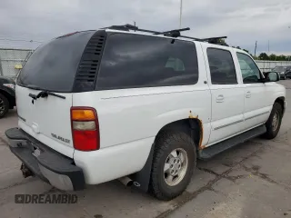 2003 Chevrolet Suburban LT with VIN 3GNFK16Z23G285145, listed as a Copart auction lot 68668324 with 286,805 mi miles and Salvage Title. Bid and sale history available at carsss.com. Image 3.