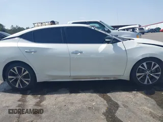 2017 Nissan Maxima SV with VIN 1N4AA6AP0HC409910, listed as a IAAI auction lot 41764389 with 67,483 mi miles. Bid and sale history available at carsss.com. Image 14.