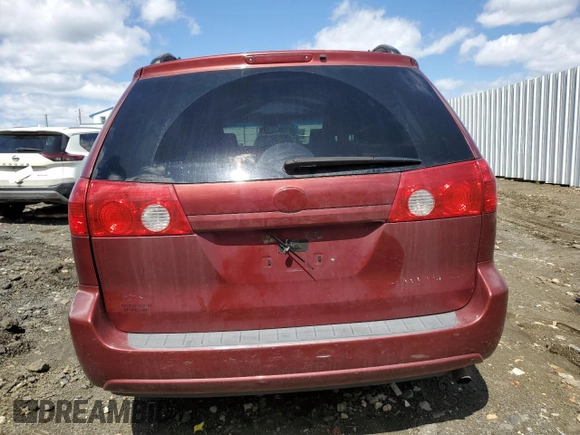 2004 Toyota Sienna CE with VIN 5TDZA23C94S150665, listed as a Copart auction lot 52104935 with 209,099 mi miles and Salvage Title. Bid and sale history available at DreamBid. Image 6.