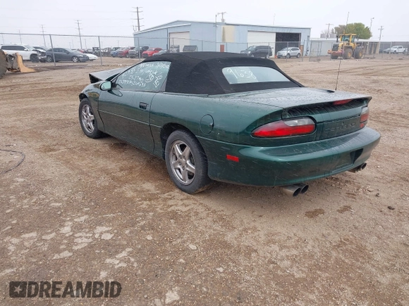 1995 Chevrolet Camaro Z28 z VIN 2G1FP32P9S2169638, wystawiony jako IAAI lot #39049392 z przebiegiem 115 543 mil mil oraz . Historia ofert i sprzedaży dostępna na DreamBid. Obrazek 3.