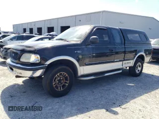 1997 Ford F-150 XL z VIN 1FTEX17L8VNB84878, wystawiony jako Copart lot #52695045 z przebiegiem 446 498 mil mil oraz Szkoda całkowita • Salvage title. Historia ofert i sprzedaży dostępna na DreamBid. Obrazek 1.