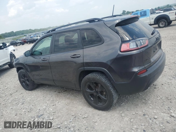 2020 Jeep Cherokee Altitude z VIN 1C4PJMLX1LD500337, wystawiony jako Copart lot #59672395 z przebiegiem 168 344 mil mil oraz Szkoda całkowita • Salvage title. Historia ofert i sprzedaży dostępna na DreamBid. Obrazek 2.