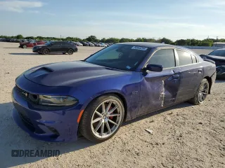 2020 Dodge Charger Scat Pack z VIN 2C3CDXGJ7LH141256, wystawiony jako Copart lot #56955295 z przebiegiem 46 220 mil mil oraz Szkoda całkowita • Salvage title. Historia ofert i sprzedaży dostępna na DreamBid. Obrazek 1.