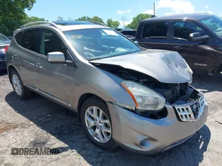 2012 Nissan Rogue S z VIN JN8AS5MVXCW390418, wystawiony jako IAAI lot #42312751 z przebiegiem 122 953 mil mil oraz . Historia ofert i sprzedaży dostępna na DreamBid. Obrazek 1.