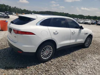 2020 Jaguar F-Pace 25t z VIN SADCS2FX2LA638535, wystawiony jako Copart lot #57577025 z przebiegiem 70 037 mil mil oraz Szkoda całkowita • Salvage title. Historia ofert i sprzedaży dostępna na DreamBid. Obrazek 3.