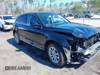 2017 Audi Q5 Premium with VIN WA1C2AFP3HA089015, listed as a IAAI auction lot 41642792 with 107,454 mi miles. Bid and sale history available at carsss.com. Image 1.