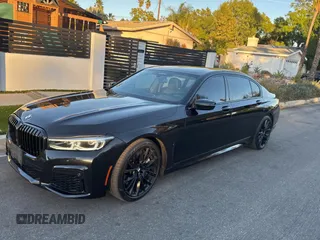2022 BMW 7 Series 750i xDrive with VIN WBA7U2C02NCH89848, listed as a Copart auction lot 84766184 with 19,758 mi miles and Salvage title. Bid and sale history available at DreamBid. Image 2.