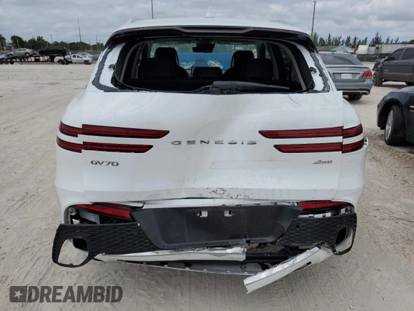 2024 Genesis GV70 2.5T z VIN 5NMMADTBXRH015430, wystawiony jako Copart lot #54186515 z przebiegiem 12 249 mil mil oraz Szkoda całkowita • Salvage title. Historia ofert i sprzedaży dostępna na DreamBid. Obrazek 6.