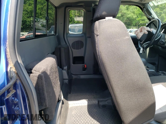 2011 Ford Ranger XLT with VIN 1FTLR4FE5BPA70682, listed as a Copart auction lot 62114555 with 58,319 mi miles and Salvage title. Bid and sale history available at DreamBid. Image 10.