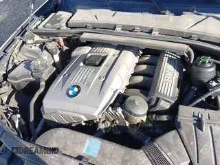 2006 BMW 3 Series 330xi with VIN WBAVD335X6KV66101, listed as a IAAI auction lot 41965628 with 142,246 mi miles. Bid and sale history available at carsss.com. Image 10.
