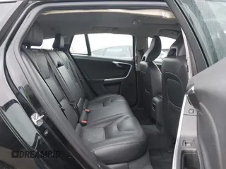2015 Volvo V60 z VIN YV1612SM8F1222138, wystawiony jako IAAI lot #41212660 z przebiegiem 88 174 mil mil oraz . Historia ofert i sprzedaży dostępna na DreamBid. Obrazek 8.