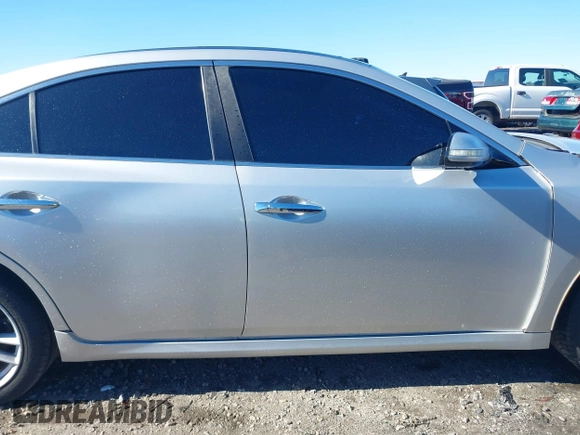 2009 Nissan Maxima S with VIN 1N4AA51E69C808587, listed as a IAAI auction lot 41376757 with 302,539 mi miles and . Bid and sale history available at DreamBid. Image 13.