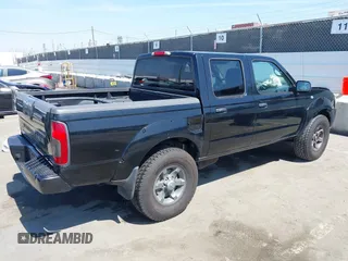 2004 Nissan Frontier XE z VIN 1N6ED27T64C456530, wystawiony jako IAAI lot #41857235 z przebiegiem 246 978 mil mil oraz . Historia ofert i sprzedaży dostępna na DreamBid. Obrazek 4.