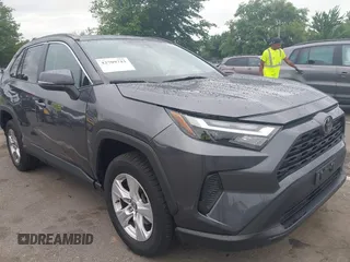 2022 Toyota RAV4 XLE with VIN 2T3P1RFV3NW278641, listed as a IAAI auction lot 42709743 with 24,649 mi miles and . Bid and sale history available at DreamBid. Image 1.