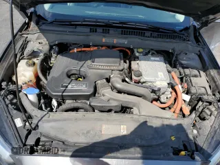 2016 Ford Fusion Energi SE Luxury with VIN 3FA6P0PU6GR310541, listed as a Copart auction lot 52297815 with 122,985 mi miles and Non Repairable. Bid and sale history available at carsss.com. Image 11.