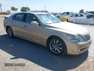 2007 Lexus LS 460 L z VIN JTHGL46F875001899, wystawiony jako IAAI lot #42632451 z przebiegiem 149 364 mil mil oraz . Historia ofert i sprzedaży dostępna na DreamBid. Obrazek 1.