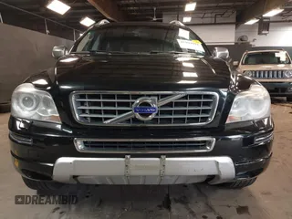 2013 Volvo XC90 Premier Plus with VIN YV4952CZ7D1641089, listed as a IAAI auction lot 41994951 with 163,699 mi miles. Bid and sale history available at carsss.com. Image 13.