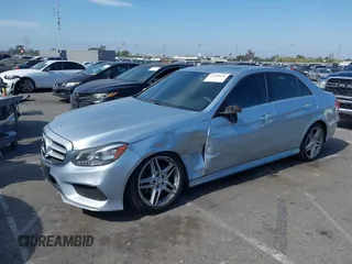 2014 Mercedes-Benz E 350 Sport с VIN WDDHF5KB6EA807269, выставлен на аукционе IAAI как лот 42509036 с пробегом 120 451 миль миль и . История ставок и продаж доступна на DreamBid. Изображение 2.
