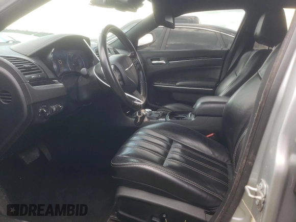 2020 Chrysler 300 S with VIN 2C3CCAGG2LH164545, listed as a Copart auction lot 66656364 with 92,196 mi miles and Salvage Title. Bid and sale history available at DreamBid. Image 7.