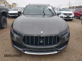 2017 Maserati Levante S с VIN ZN661YUSXHX247660, выставлен на аукционе IAAI как лот 42473374 с пробегом 90 150 миль миль и . История ставок и продаж доступна на DreamBid. Изображение 12.