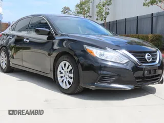 2018 Nissan Altima 2.5 SR with VIN 1N4AL3AP1JC257392, listed as a Copart auction lot 53728645 with 54,189 mi miles and Salvage Title. Bid and sale history available at carsss.com. Image 1.