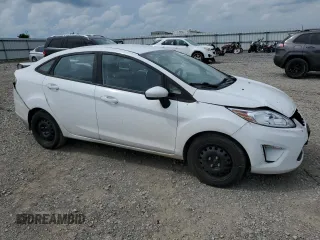 2013 Ford Fiesta S z VIN 3FADP4AJ5DM140467, wystawiony jako Copart lot #54718675 z przebiegiem 135 949 mil mil oraz Szkoda całkowita • Salvage title. Historia ofert i sprzedaży dostępna na DreamBid. Obrazek 4.