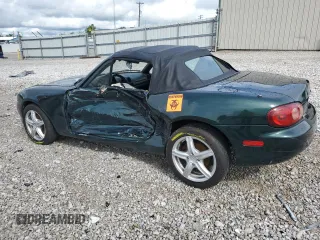 2001 Mazda MX-5 Miata z VIN JM1NB353610200693, wystawiony jako Copart lot #55385725 z przebiegiem 98 777 mil mil oraz Szkoda całkowita • Salvage title. Historia ofert i sprzedaży dostępna na DreamBid. Obrazek 2.